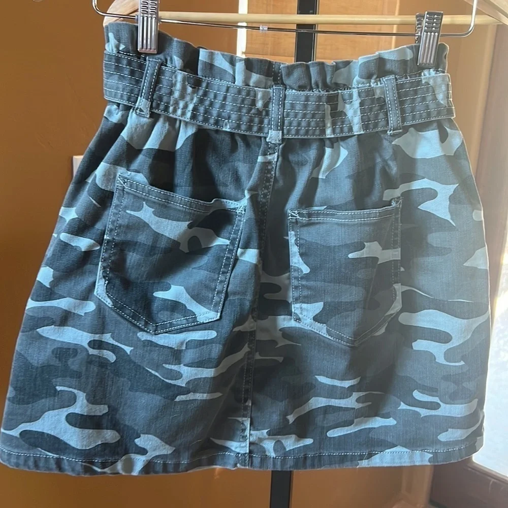JOLT Camo Mini Skirt w/ Belt Size XS